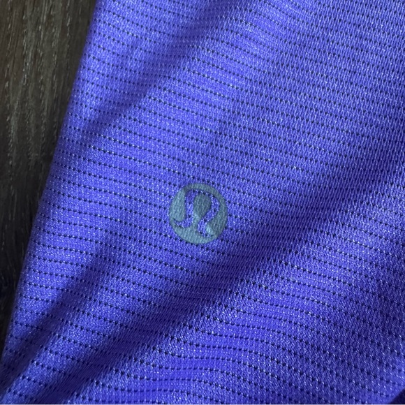 Lululemon Run: Ta Ta Topper - Picture 10 of 11